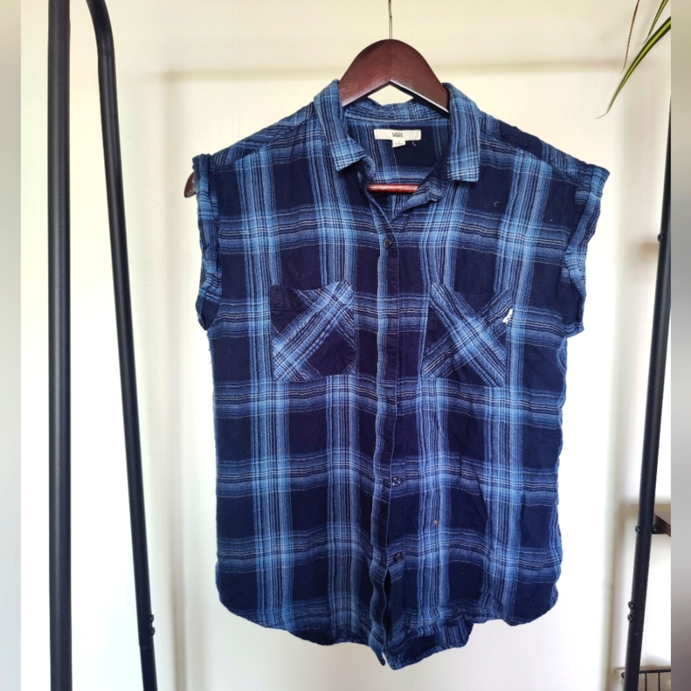 Sleeveless Plaid Vans Top